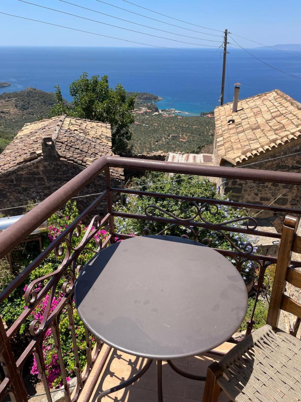 Pyrgos Fassea Kardamyli Villa ภายนอก รูปภาพ