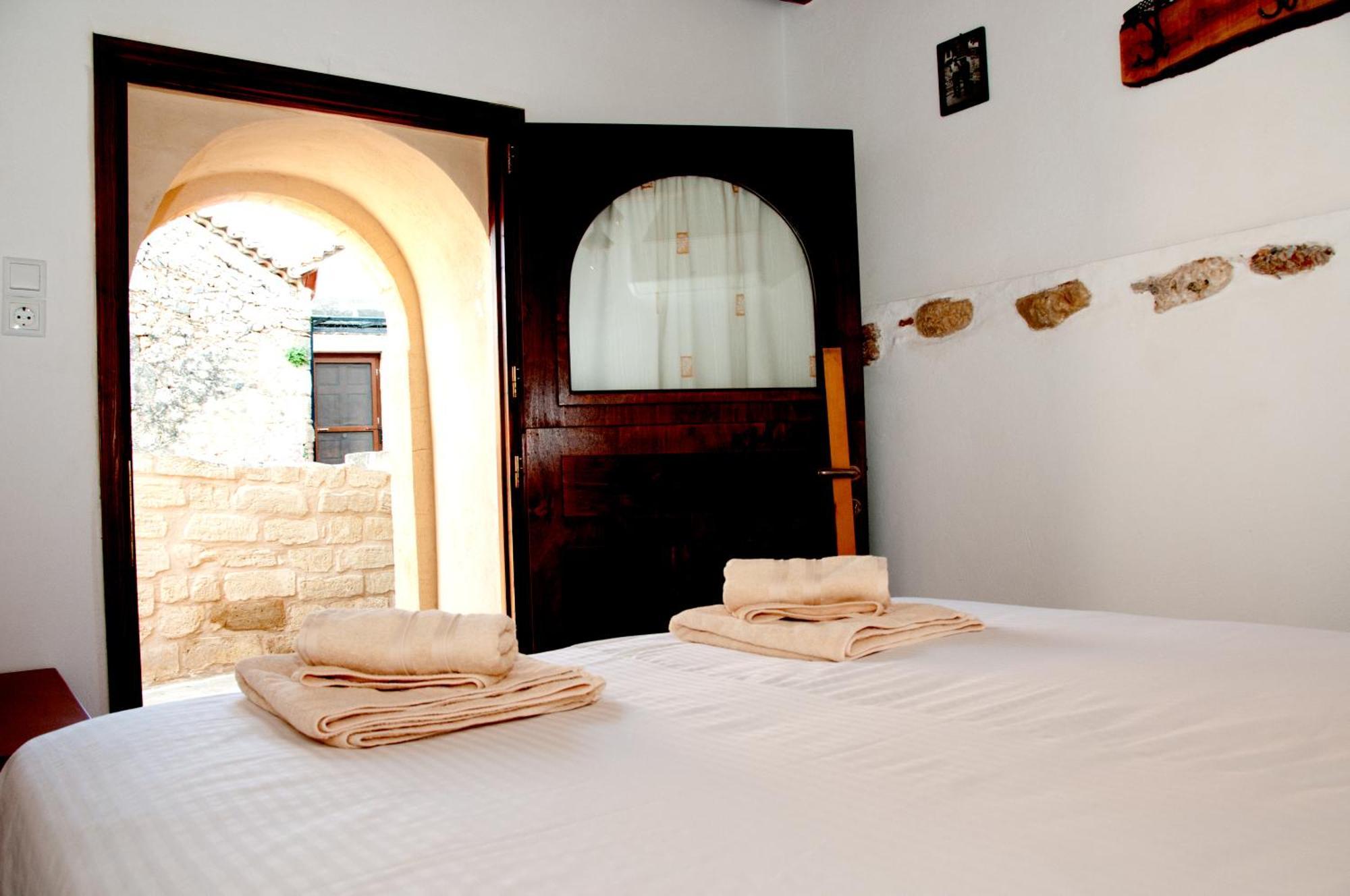 Pyrgos Fassea Kardamyli Villa ภายนอก รูปภาพ